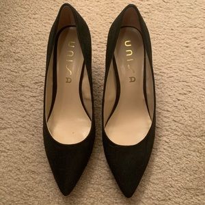 Unisa Heels
